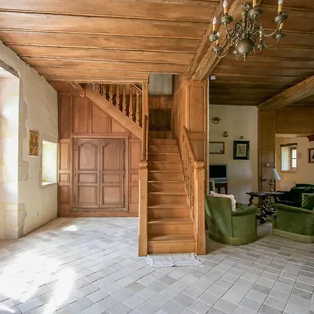 Le Manoir * Saint-Martin-des-Entrees