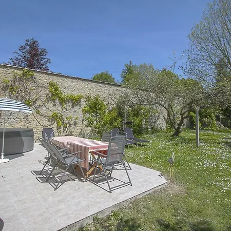 Дом отдыха Le Manoir Saint-Martin-des-Entrees