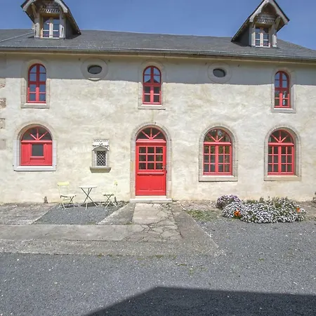 Le Manoir Дом отдыха Saint-Martin-des-Entrees